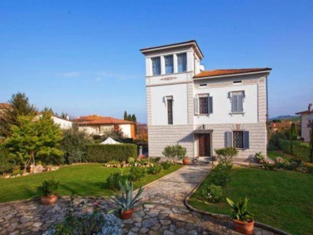 Villa Indipendente in vendita a Casciana Terme Lari, Casciana Terme