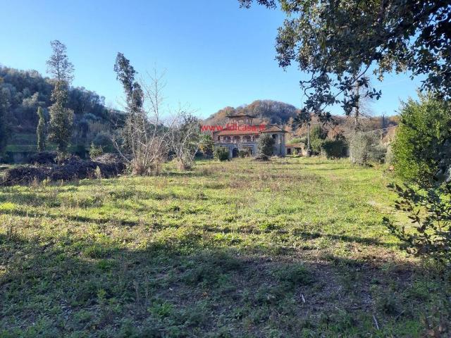 Villa Indipendente in vendita a Casciana Terme Lari, Cevoli