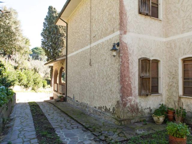 Villa Indipendente in vendita a Casciana Terme Lari, Lari