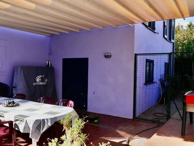 Villa Indipendente in vendita a Navacchio, Cascina