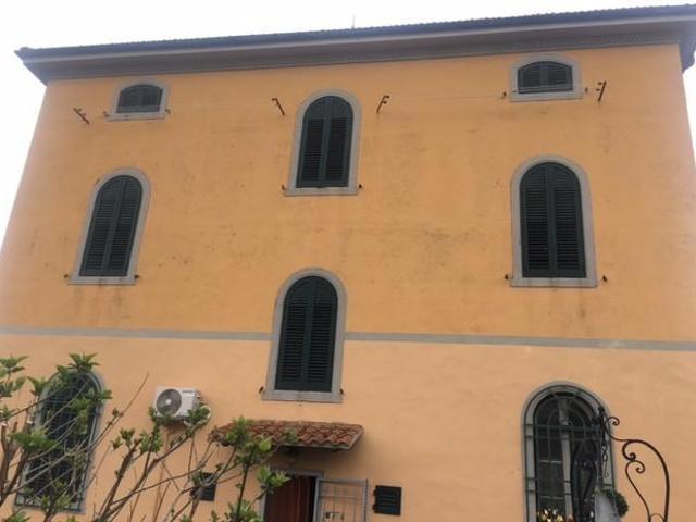 Villa Indipendente in vendita a San Giorgio a Bibbiano, Cascina