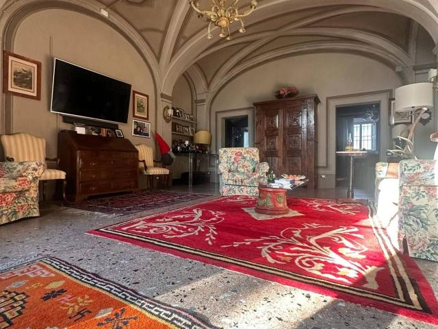 Villa Indipendente in vendita a San Benedetto, Cascina