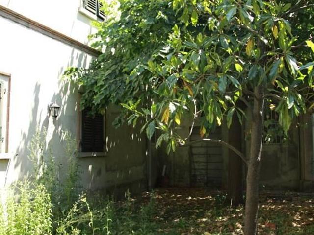 Villa Indipendente in vendita a Cascina, Toscana