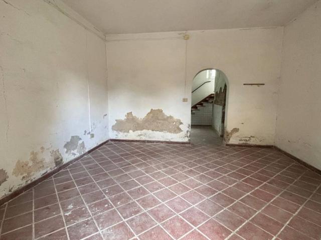 Villa Indipendente in vendita a Cascina, Toscana