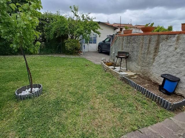 Villa Indipendente in vendita a San Benedetto, Cascina