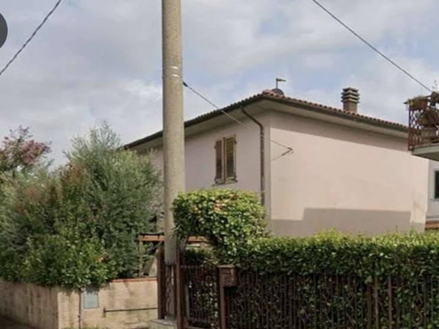 Villa Indipendente in vendita a Pettori, Cascina