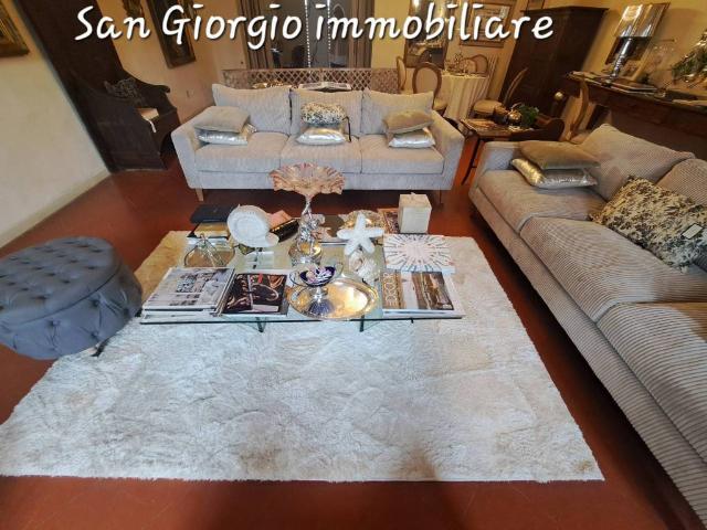 Villa Indipendente in vendita a San Prospero, Cascina