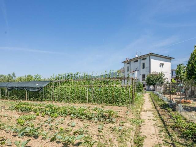 Villa Indipendente in vendita a Calcinaia, Toscana