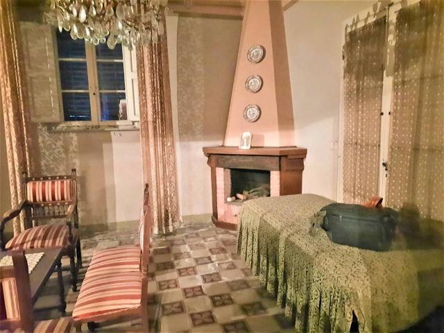 Villa Indipendente in vendita a Cascina, Toscana