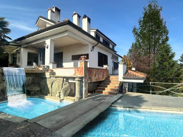 Villa Indipendente in vendita a Villaggio, Piemonte