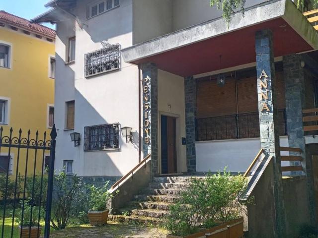 Villa Indipendente in vendita a Casella, Liguria