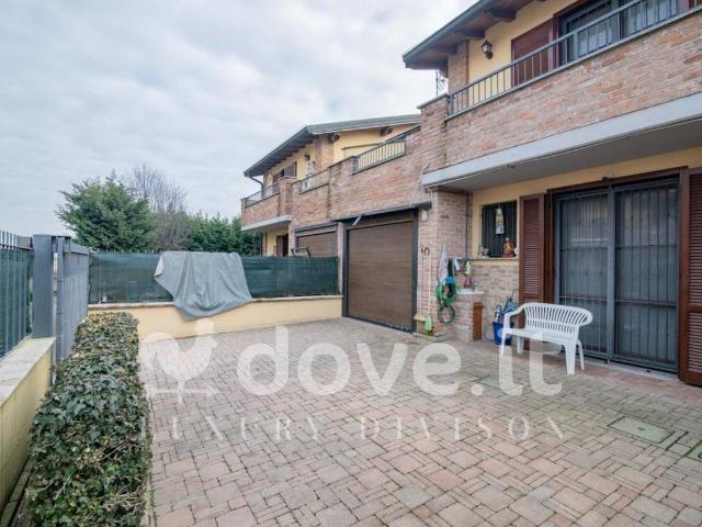Villa Indipendente in vendita a Calvenzano, Caselle Lurani