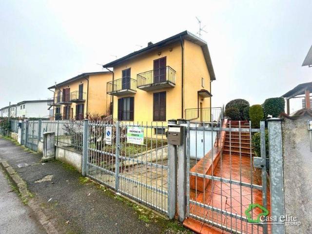 Villa Indipendente in vendita a Caselle Lurani, Lombardia