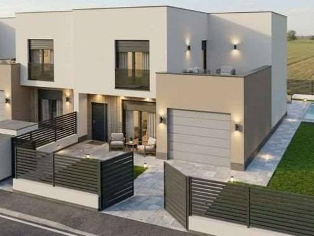 Villa Indipendente in vendita a Caselle Lurani, Lombardia