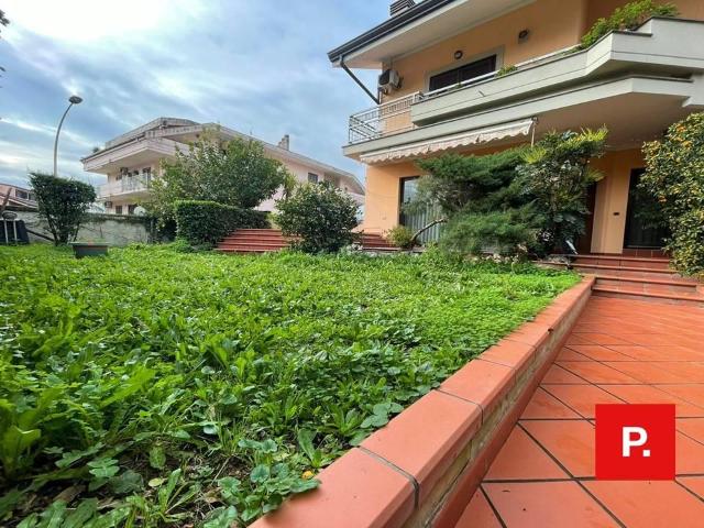 Villa Indipendente in vendita a Mezzano, Caserta