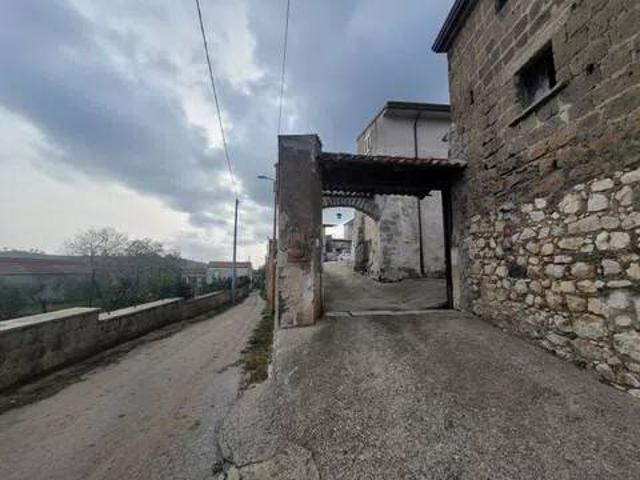 Villa Indipendente in vendita a Sommana, Caserta