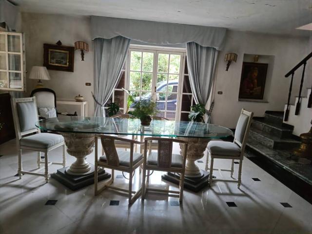 Villa Indipendente in vendita a Briano, Caserta