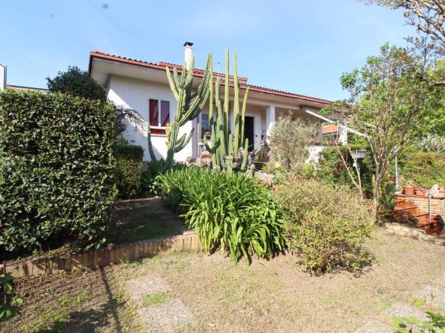 Villa Indipendente in vendita a Briano, Caserta