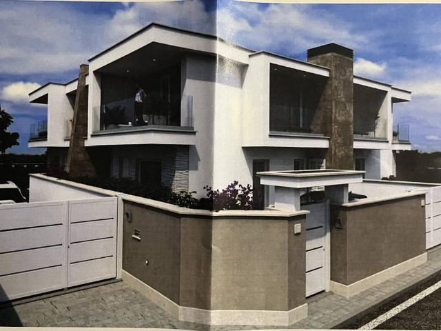 Villa Indipendente in vendita a Mezzano, Caserta