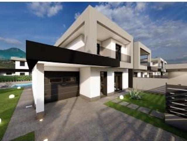 Villa Indipendente in vendita a Casirate D'adda, Lombardia