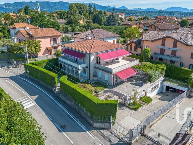 Villa Indipendente in vendita a Casnate