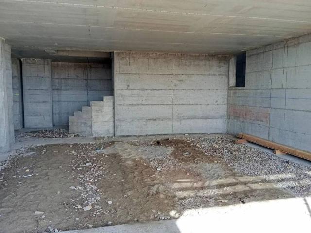 Villa Indipendente in vendita a Casnate con Bernate, Casnate