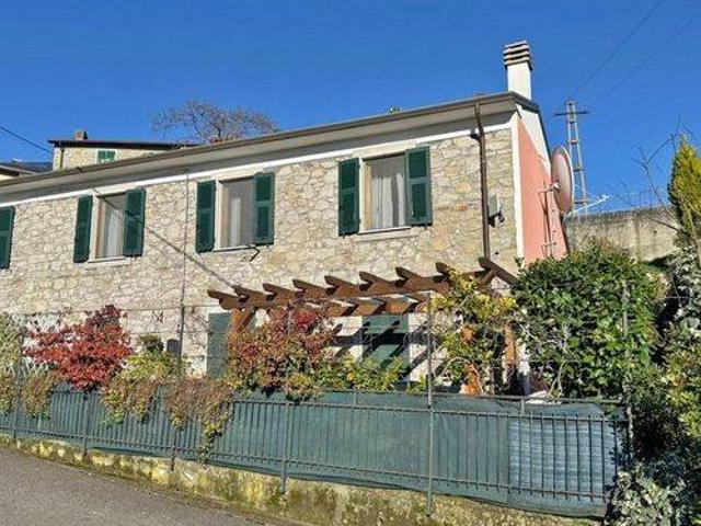 Villa Indipendente in vendita a Unione di comuni Montana Lunigiana, Codiponte