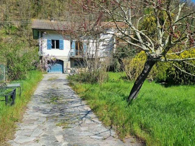 Villa Indipendente in vendita a Unione di comuni Montana Lunigiana, Codiponte