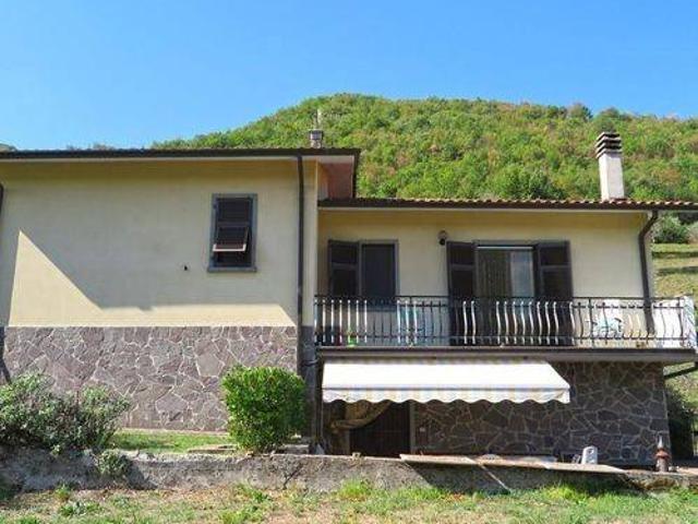 Villa Indipendente in vendita a Unione di comuni Montana Lunigiana, Codiponte