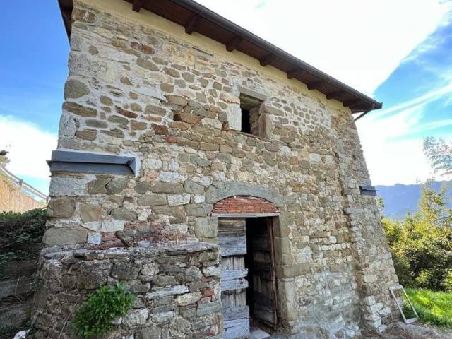 Villa Indipendente in vendita a Unione di comuni Montana Lunigiana, Codiponte