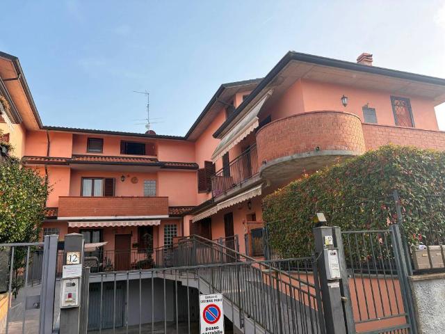 Villa Indipendente in vendita a Casorate Primo, Lombardia