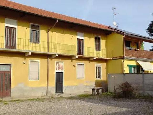 Villa Indipendente in vendita a Casorezzo, Lombardia