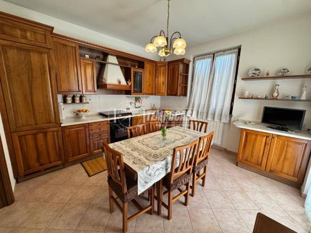 Villa Indipendente in vendita a Cascina Monella, Casorezzo