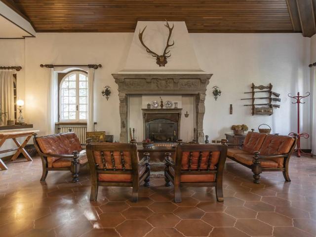 Villa Indipendente in vendita a Casorezzo, Lombardia