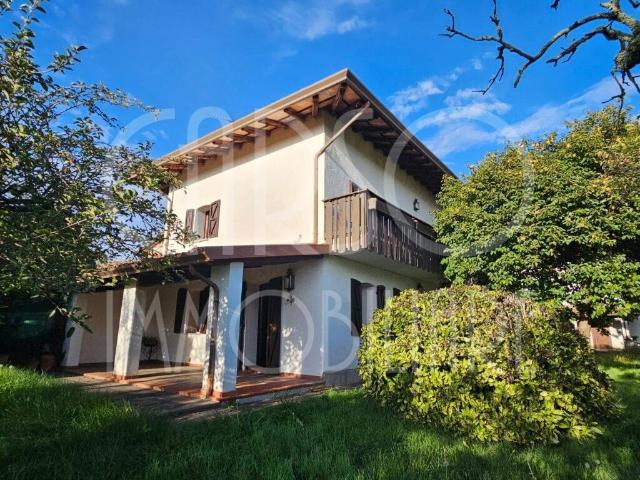 Villa Indipendente in vendita a Martinazzo / Martinaç, Cassacco / Cjassà