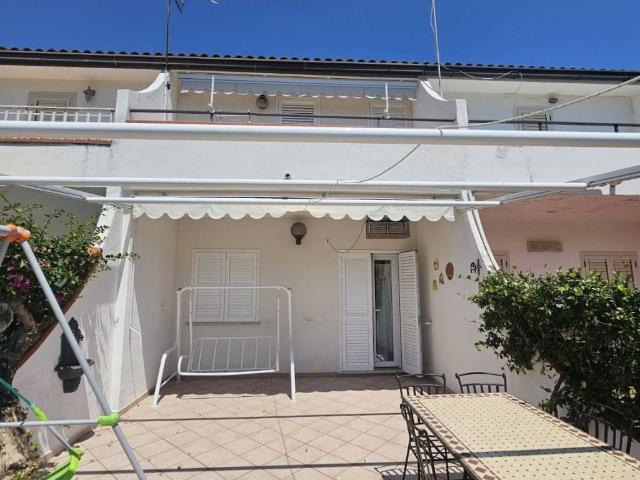 Villa Indipendente in vendita a Cassano all'Ionio, Calabria
