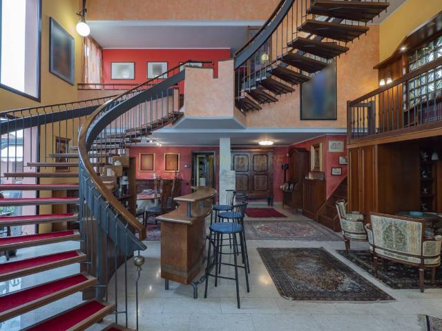 Villa Indipendente in vendita a Cassano D'adda, Lombardia