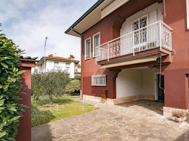Villa Indipendente in vendita a Cassano D'adda, Lombardia