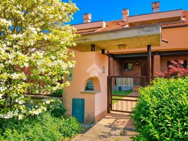 Villa Indipendente in vendita a Cassano D'adda, Lombardia
