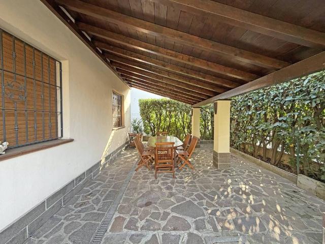 Villa Indipendente in vendita a Cassano D'adda, Lombardia