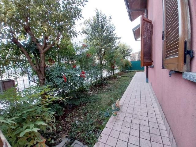 Villa Indipendente in vendita a Cassano D'adda, Lombardia