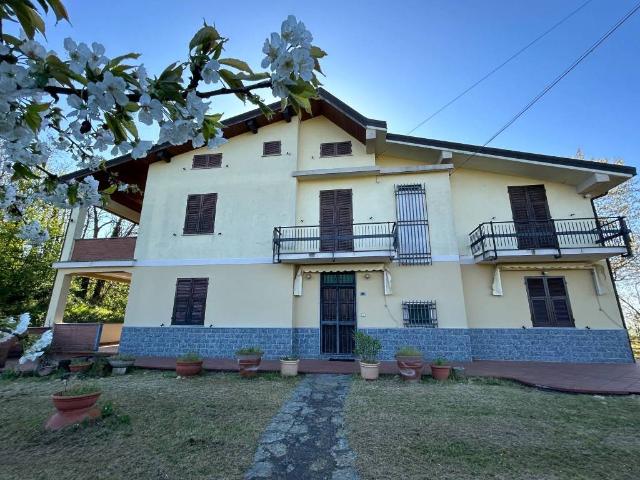 Villa Indipendente in vendita a Piemonte, Alessandria