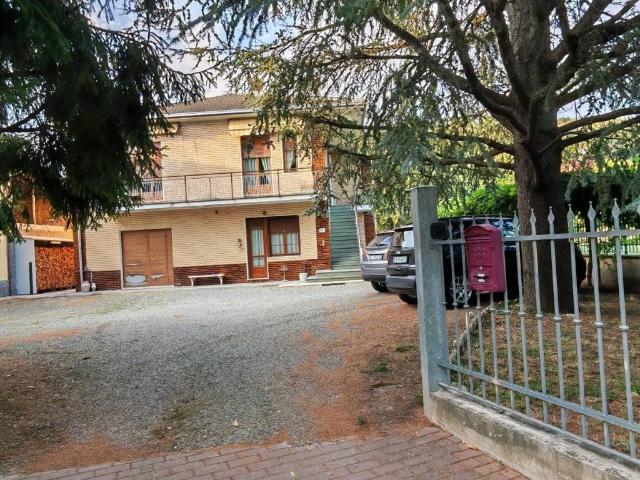 Villa Indipendente in vendita a Santa Maria di Castiglione, Cassano Spinola
