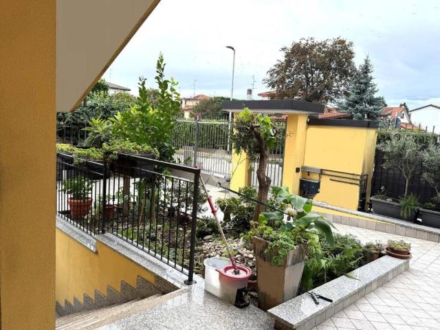 Villa Indipendente in vendita a Camporicco, Cassina De' Pecchi