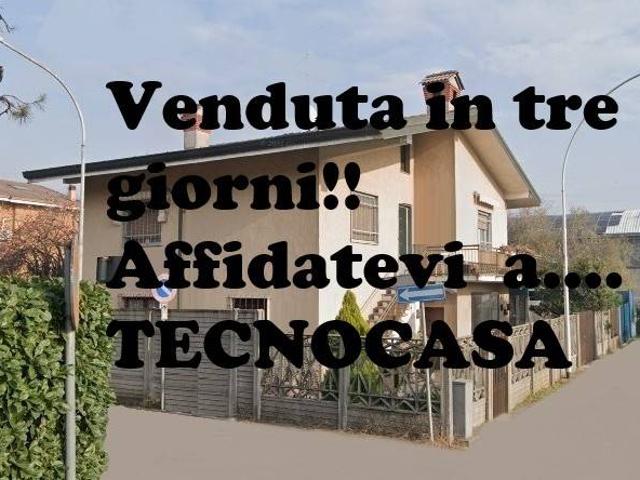 Villa Indipendente in vendita a Villa Pompea, Cassina De' Pecchi