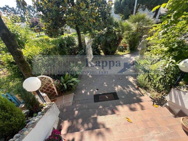 Villa Indipendente in vendita a Camporicco, Cassina De' Pecchi