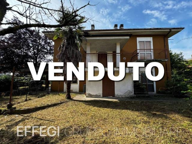 Villa Indipendente in vendita a Villa Fiorita, Cassina De' Pecchi