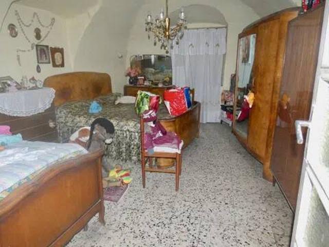 Villa Indipendente in vendita a Piemonte, Asti