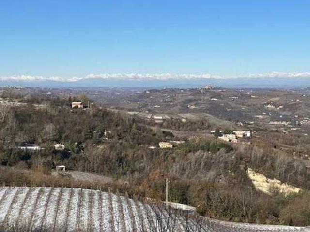 Villa Indipendente in vendita a Piemonte, Asti