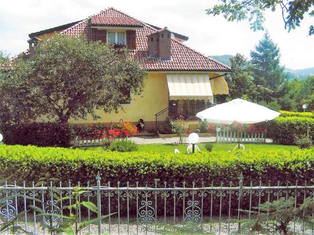 Villa Indipendente in vendita a Piemonte, Alessandria